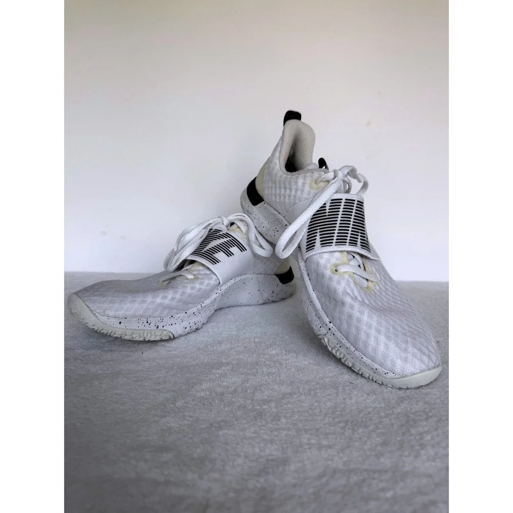 Nike Sneakers Women's 8.5 Renew In-Season TR 9 Running Training Gym Sneaker Shoe